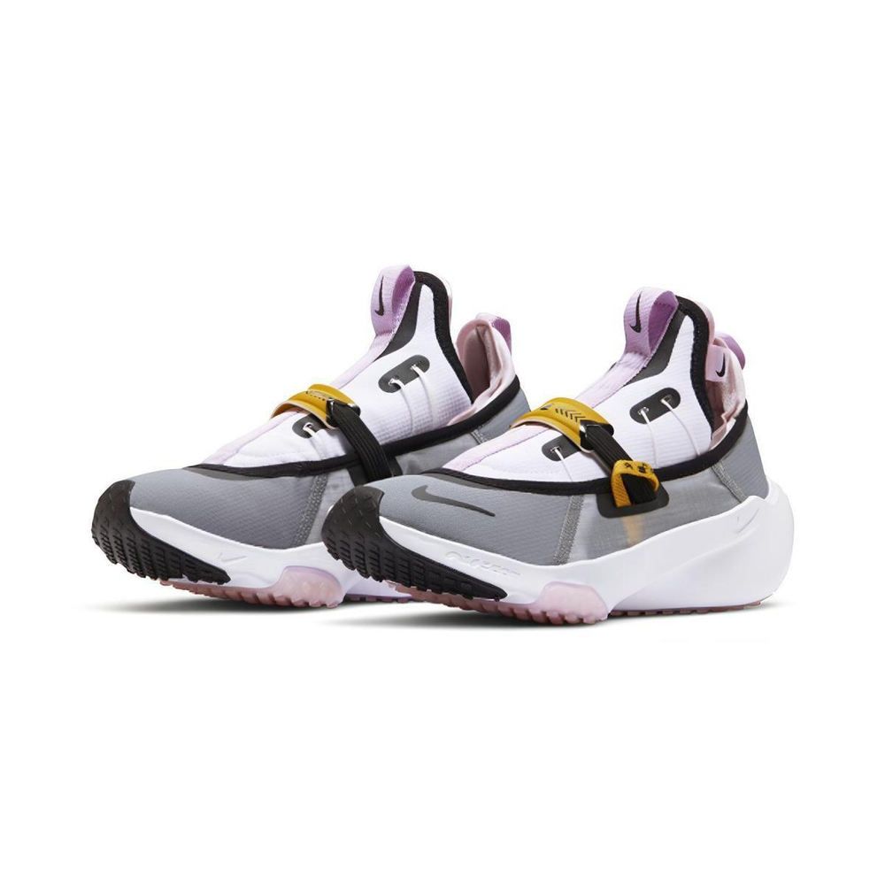 Nike Air Zoom Traverse