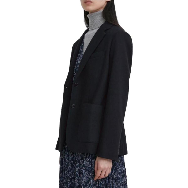 UNIQLO/ x Clare Waight Keller FW23