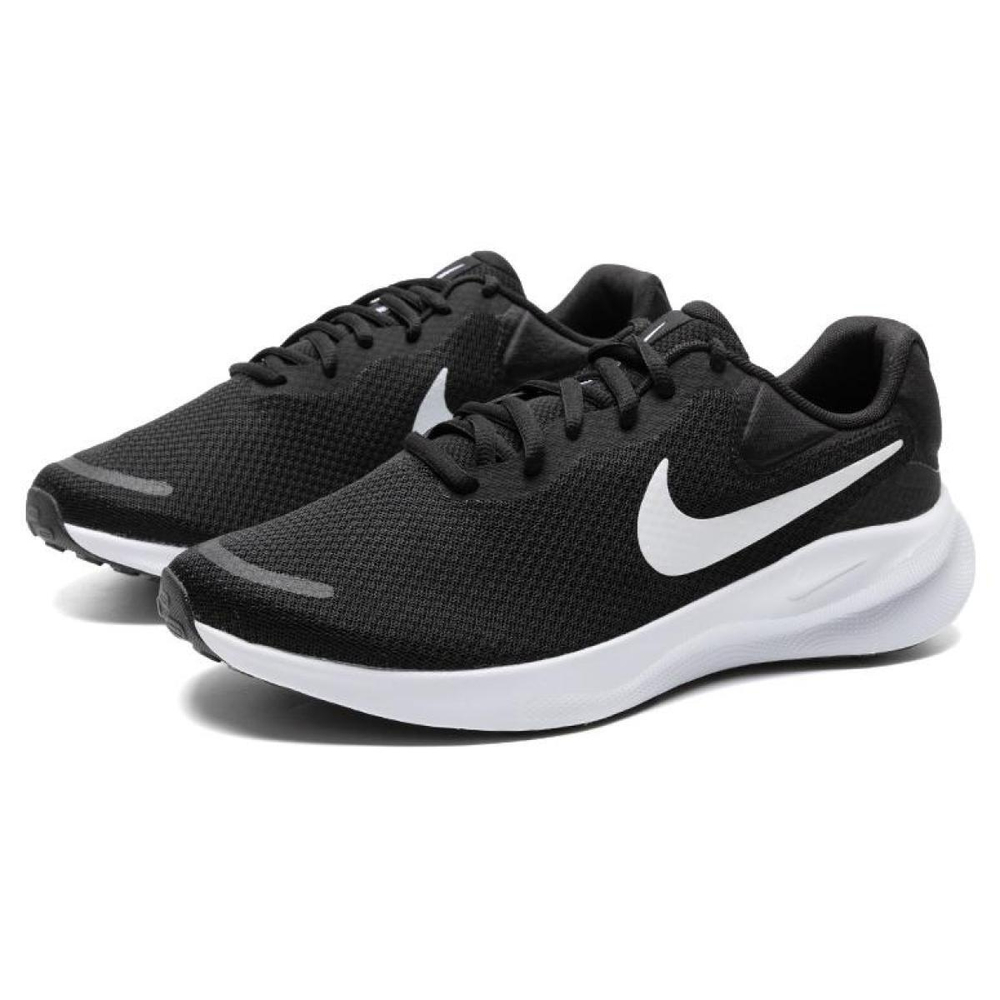 Nike REVOLUTION 7