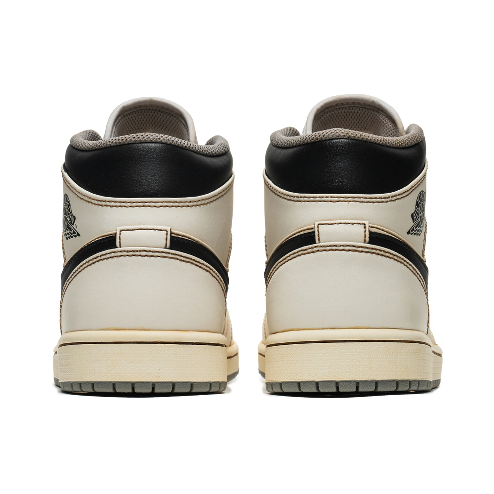 【 】 Jordan Air Jordan 1 Mid