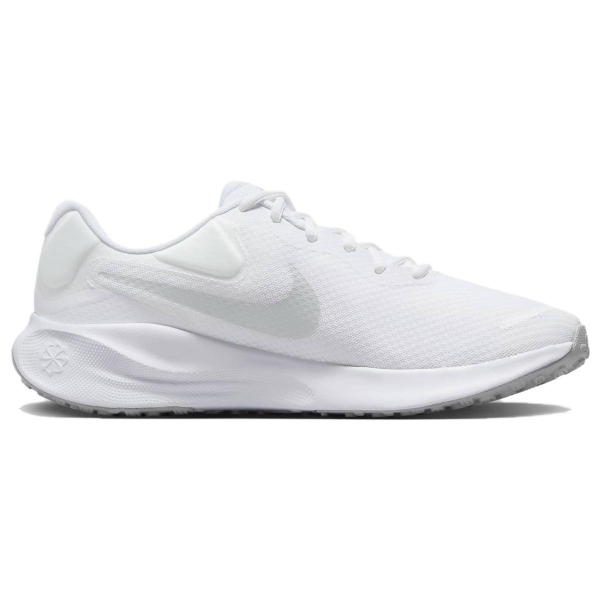 Nike REVOLUTION 7