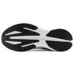 Saucony Striker 2