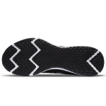 Nike REVOLUTION 5