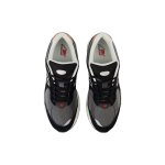 New Balance NB 2002R