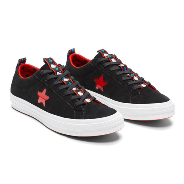 Hello Kitty/ x Converse One Star
