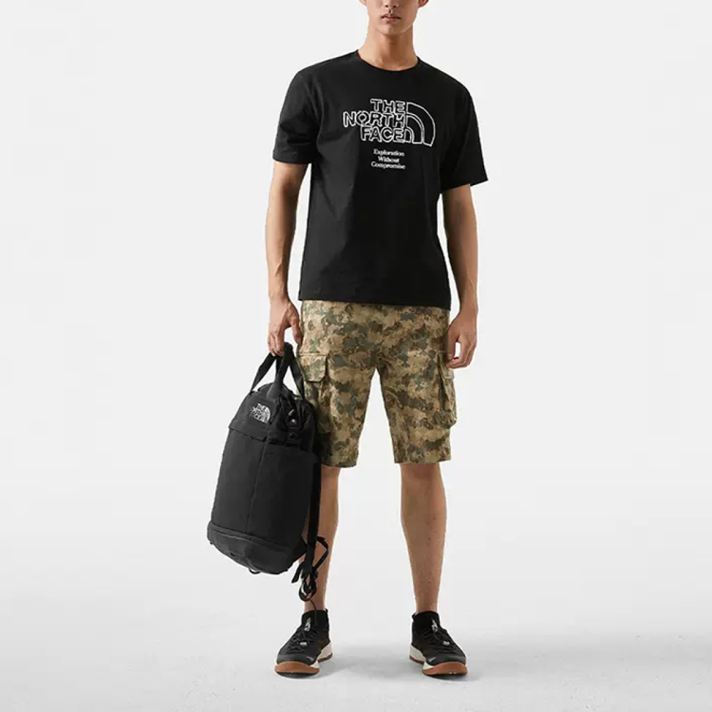 THE NORTH FACE Logo T