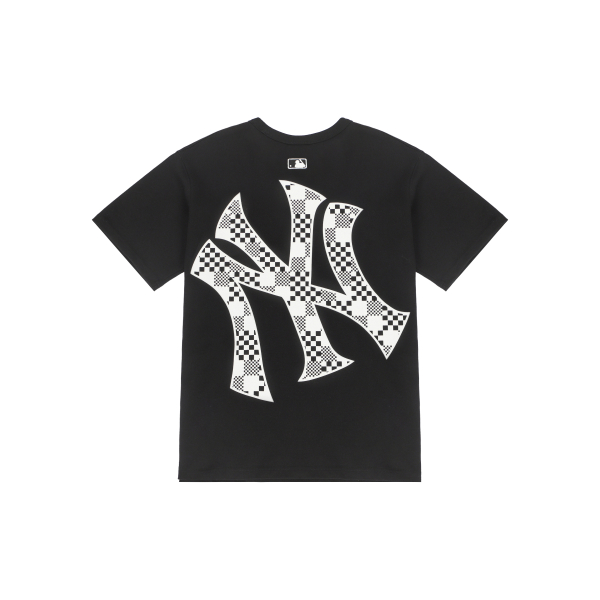 MLB T