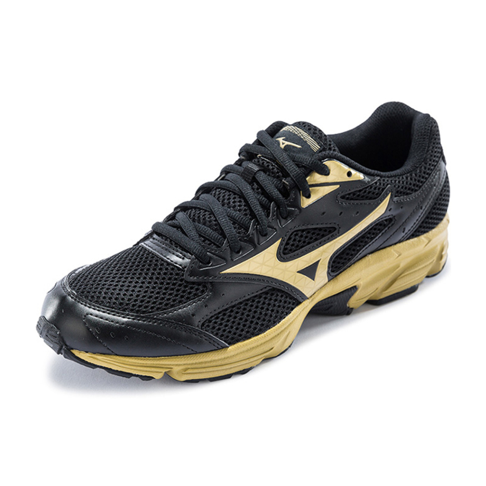 Mizuno Spark CN