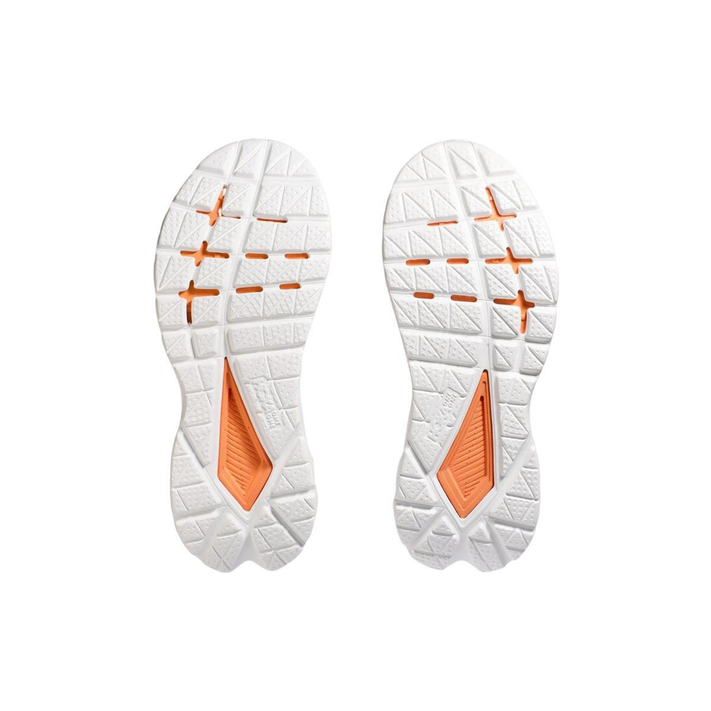 HOKA ONE ONE Mach 5