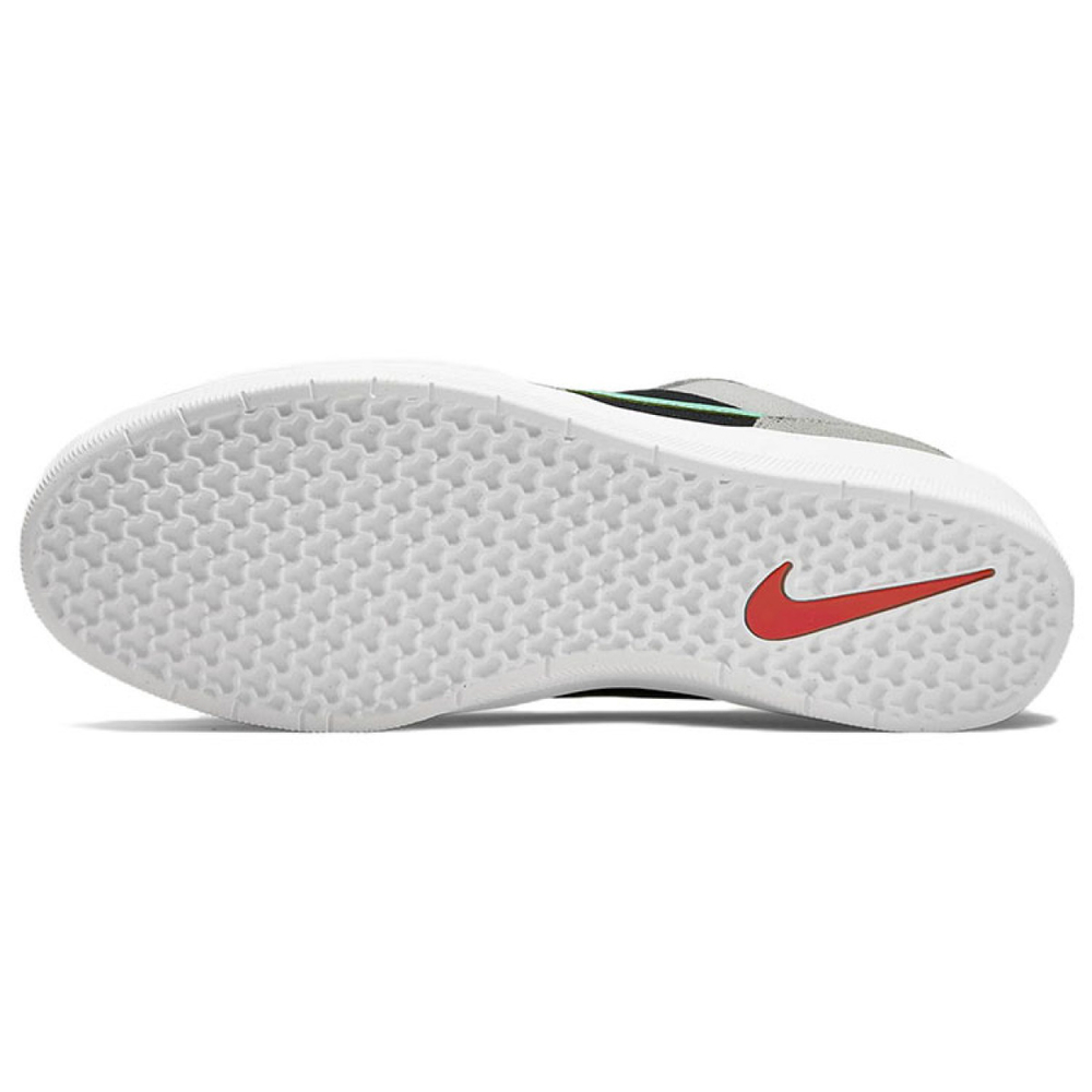 Nike SB Force 58