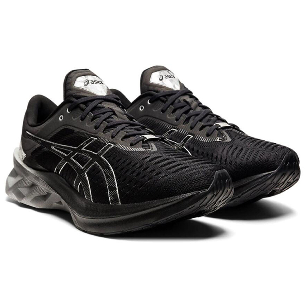 Asics NOVABLAST