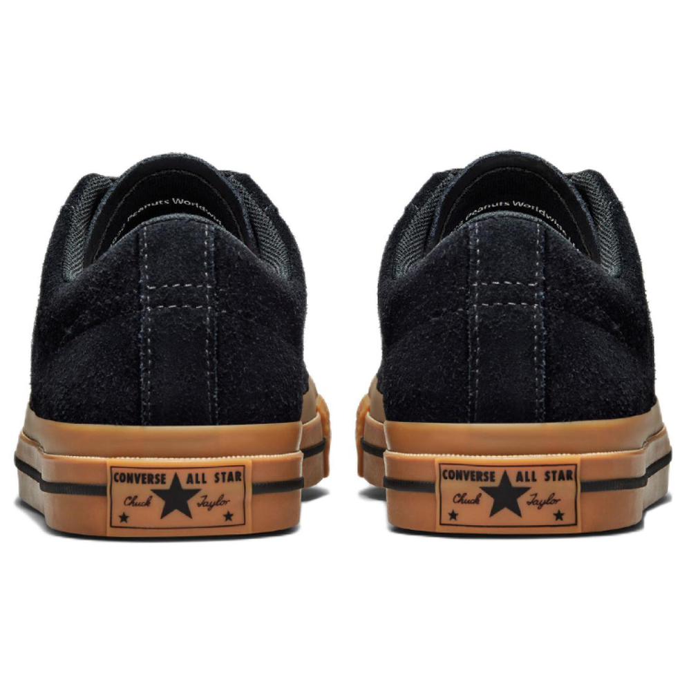 Peanuts x Converse One Star