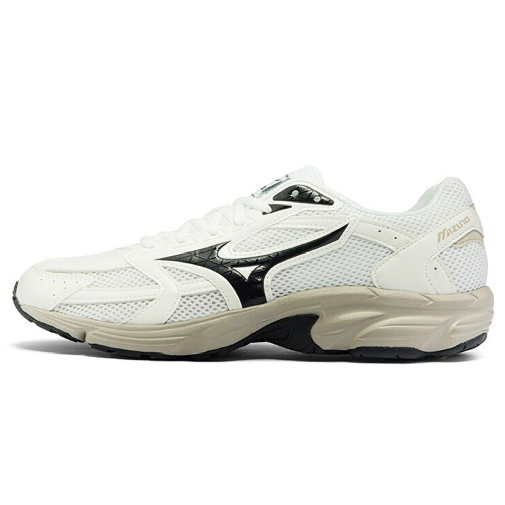 Mizuno Spark CN1