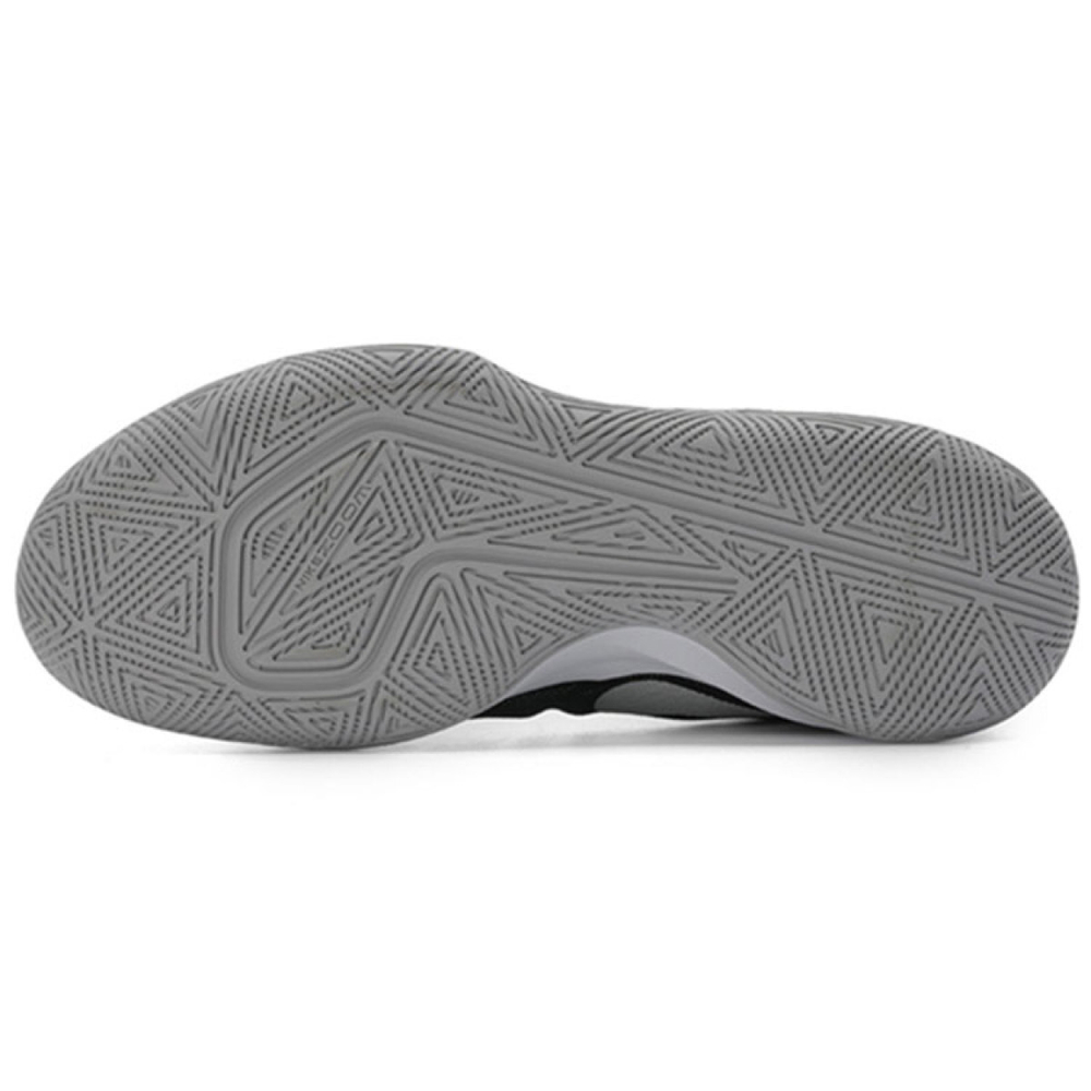 Nike Zoom Evidence 2