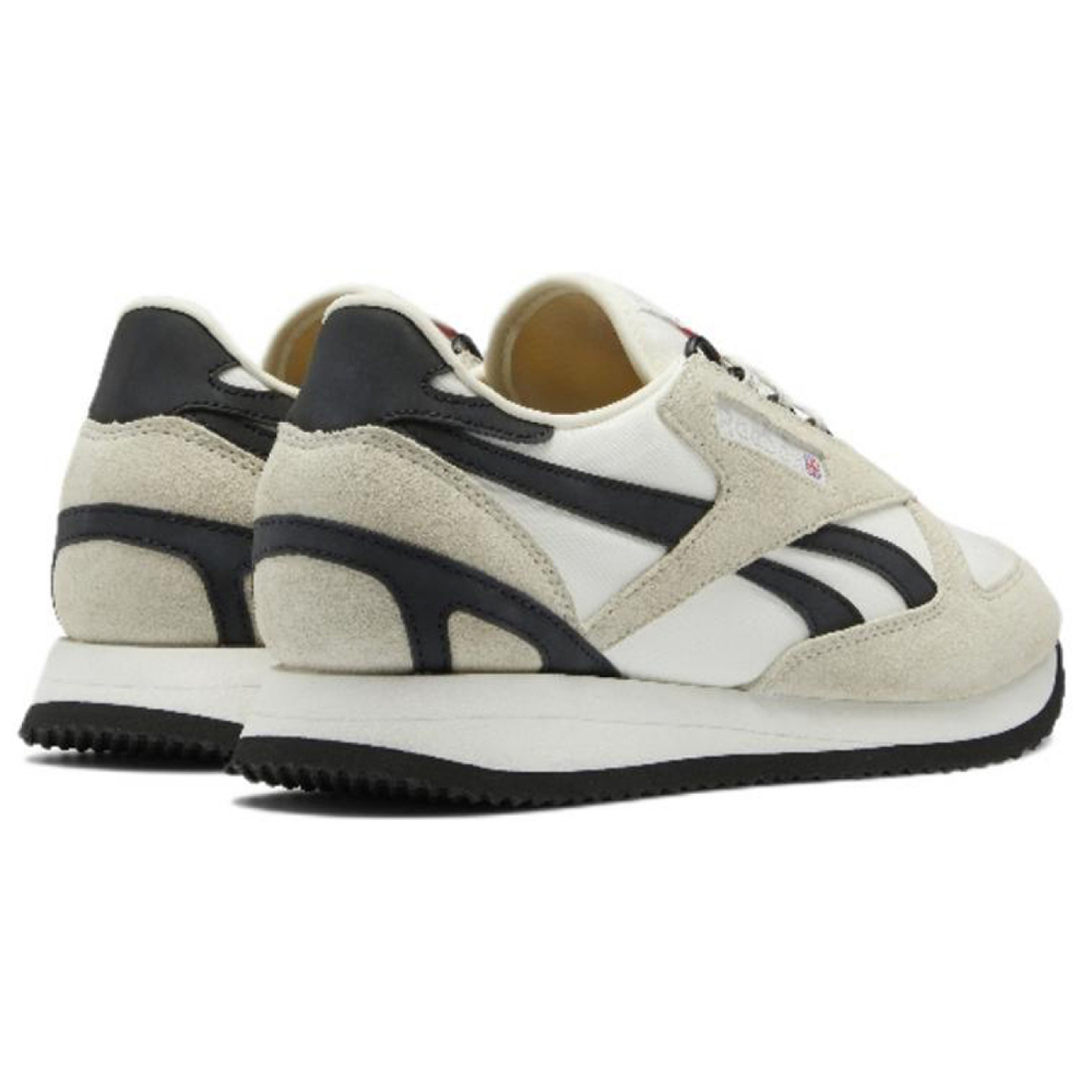 Reebok Victory