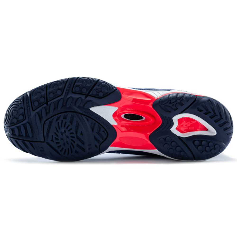 Mizuno Hurricane 3