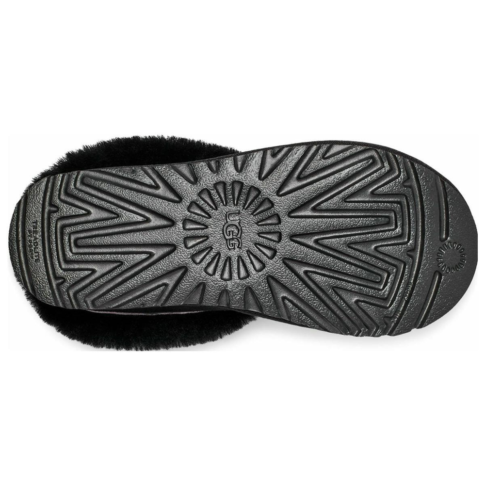 UGG Tazete