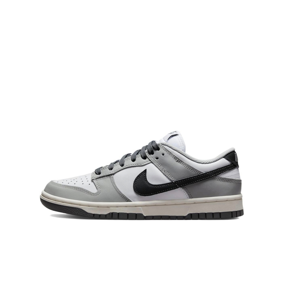 【 】 Nike Dunk Low
