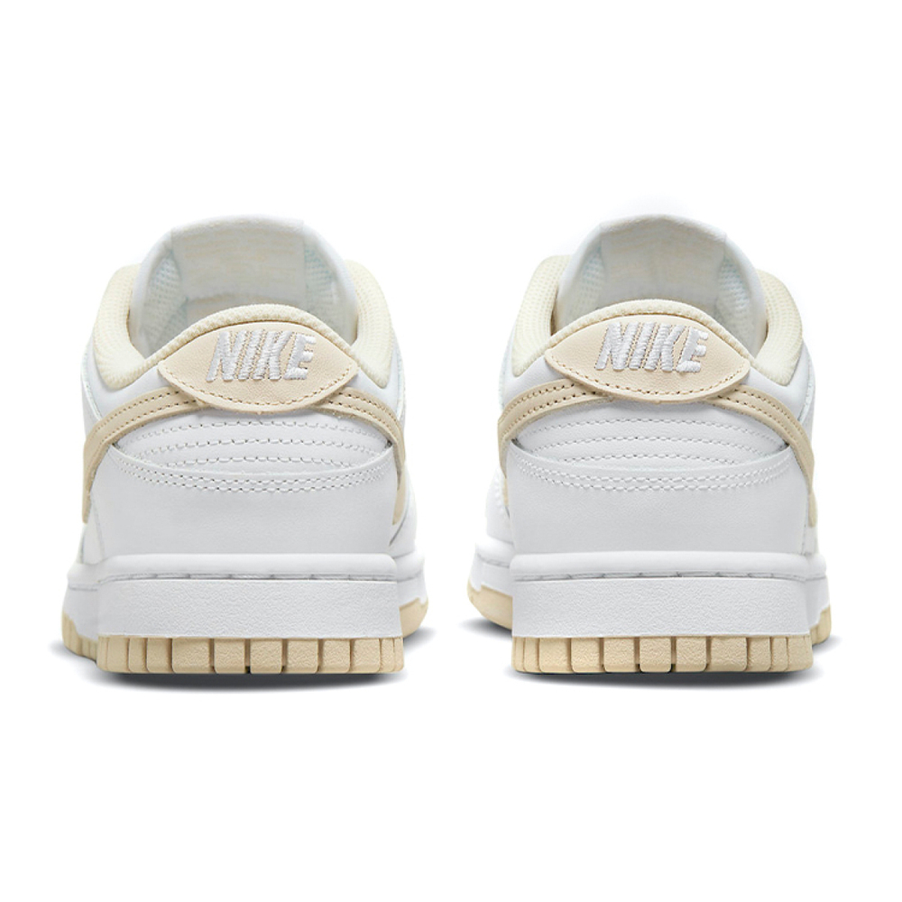 Nike Dunk "Pearl White"