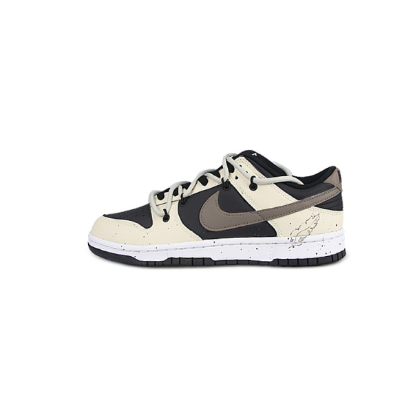 【 】 Nike Dunk Low