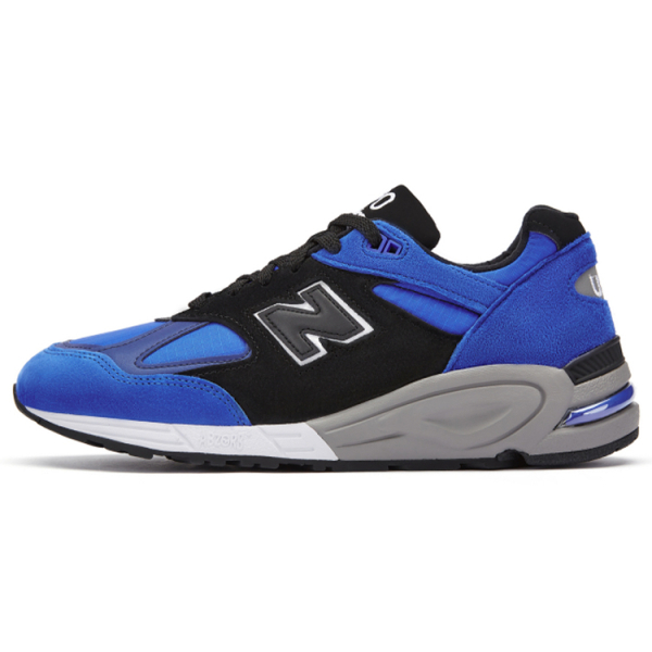 New Balance NB 990 V2