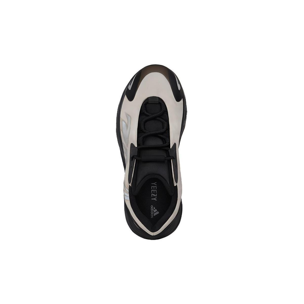 Adidas originals Yeezy Boost 700 MNVN