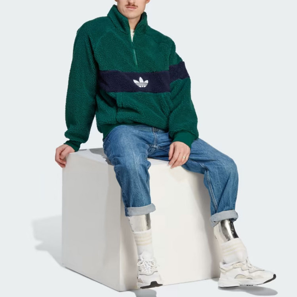 Adidas originals Winter Fleece Jacket Logo