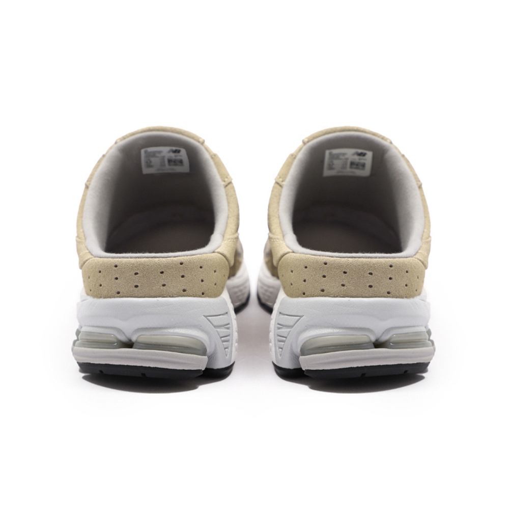 New Balance NB 2002RM