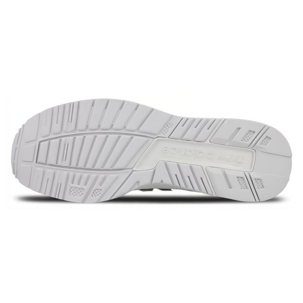 New Balance NB 840