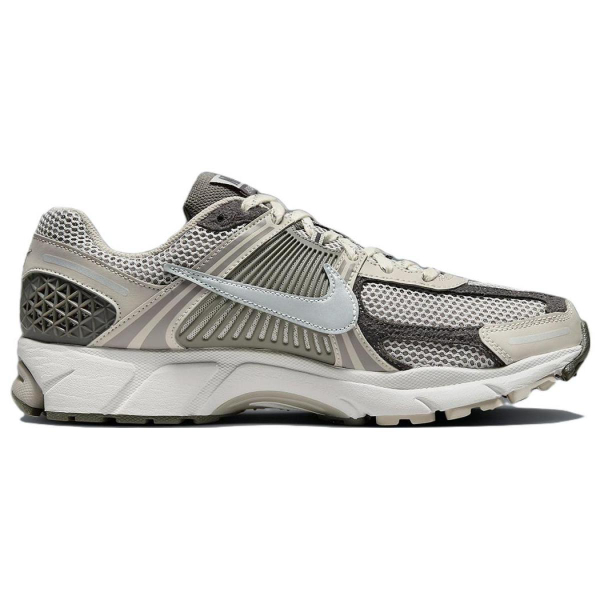 Nike Air Zoom Vomero 5 "Bone Beige"