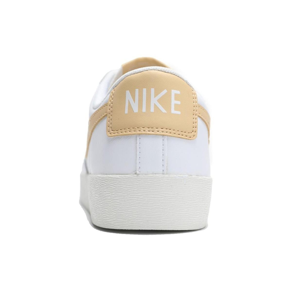 Nike Blazer LE