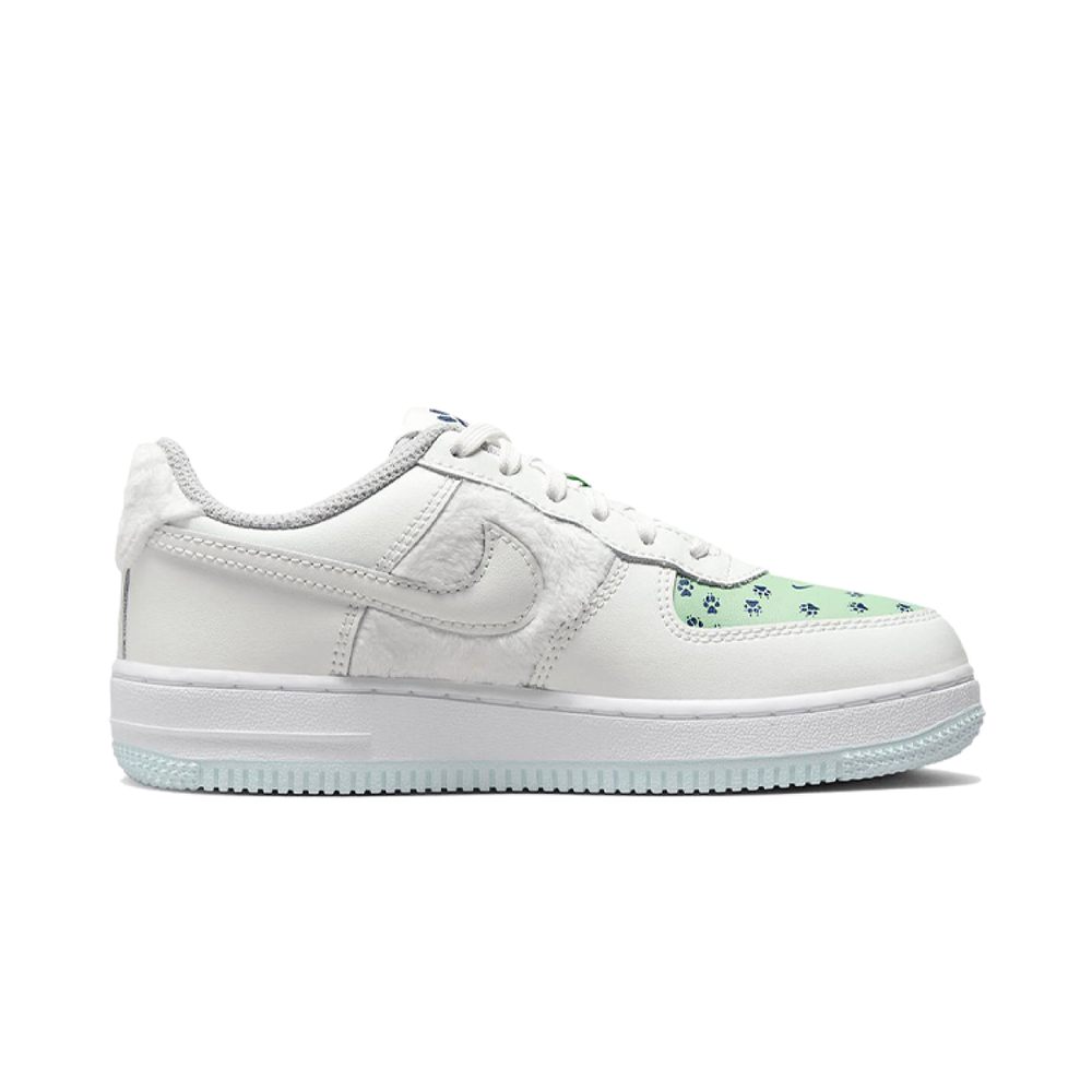 Nike Air Force 1 Bear Tracks