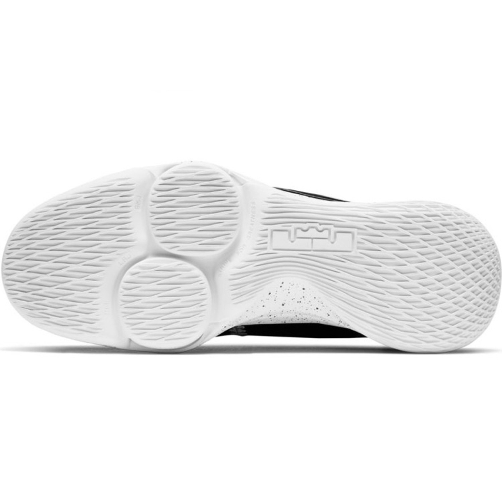 Nike Witness 5 EP TPU