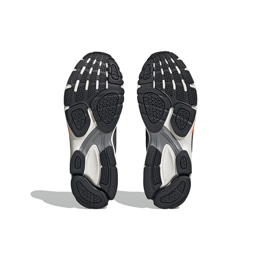 Adidas Spiritain 2000