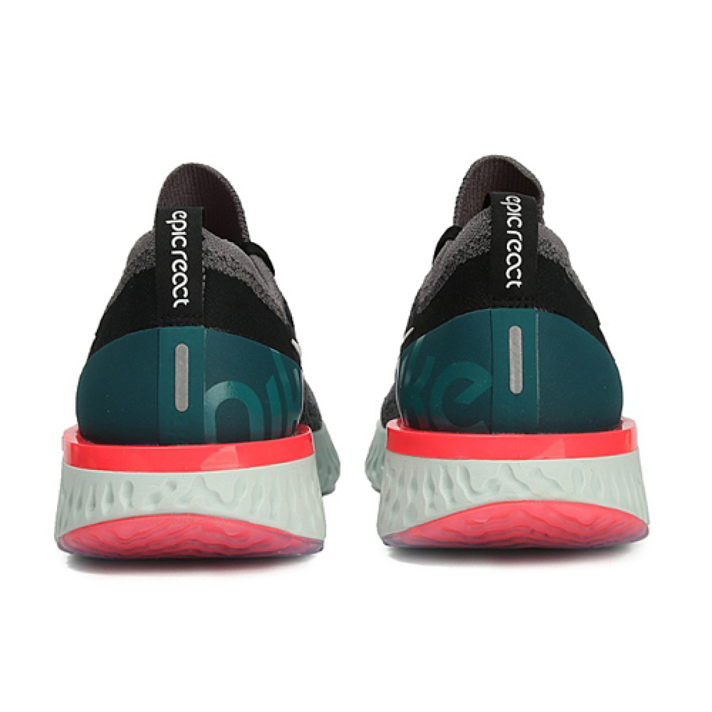 Nike Epic React Flyknit 1