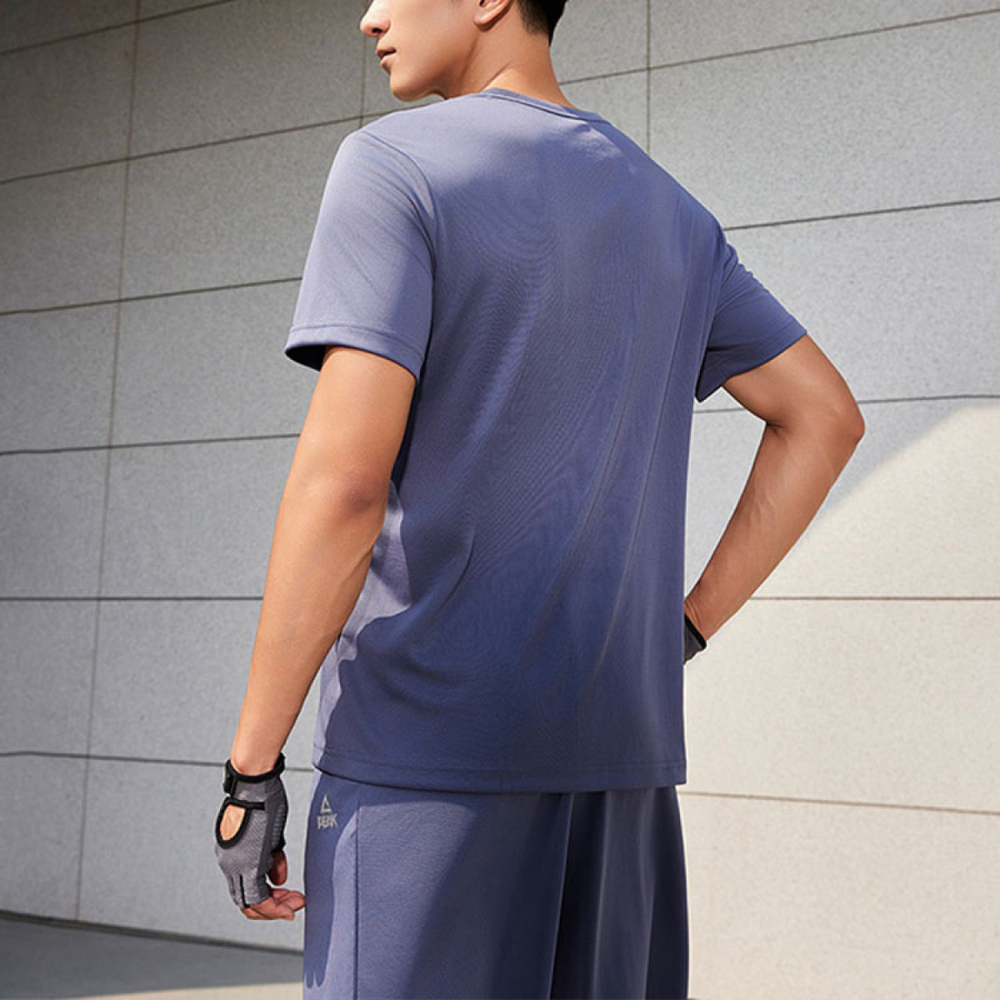 【 】 Logo T