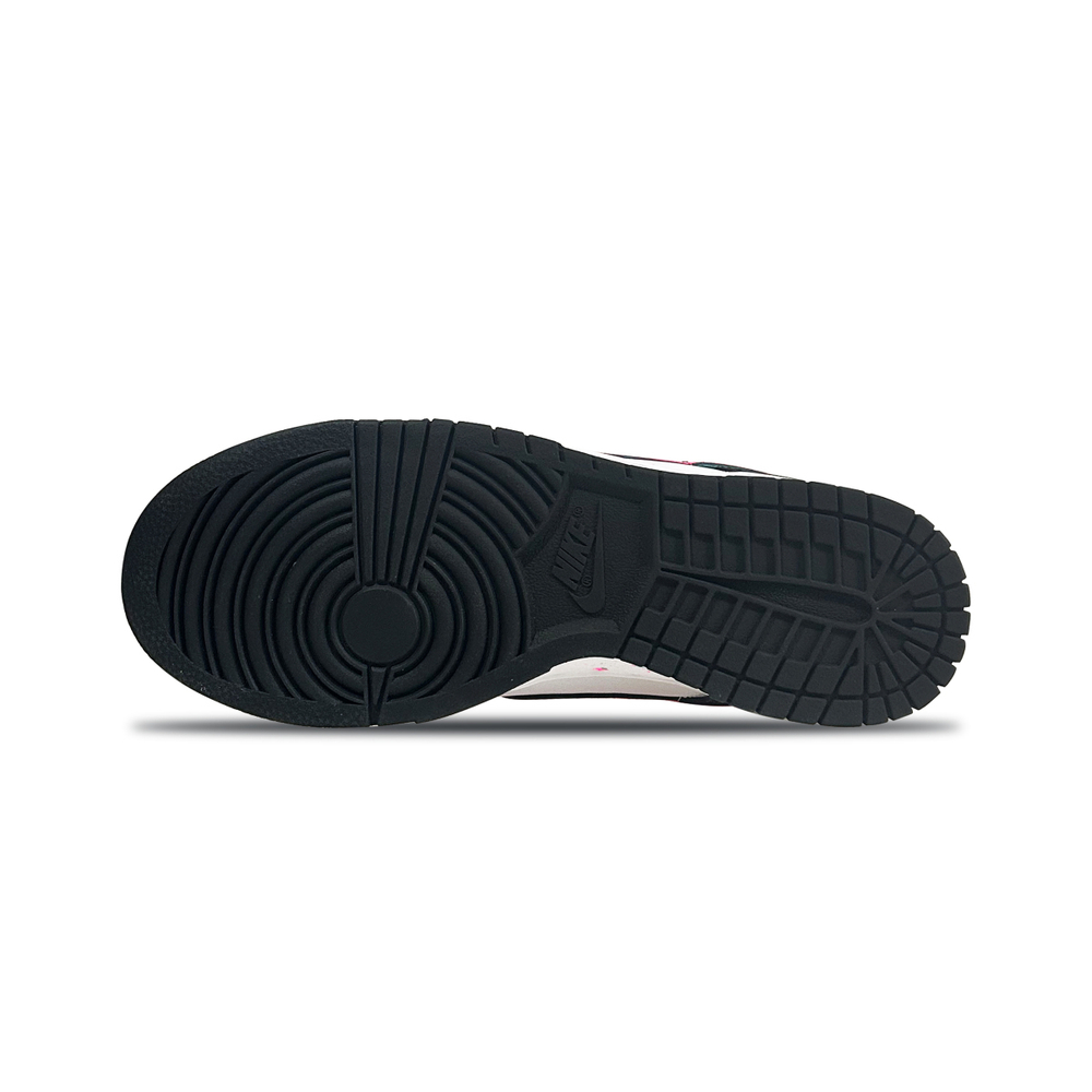 【 】 Nike Dunk Low Black pink