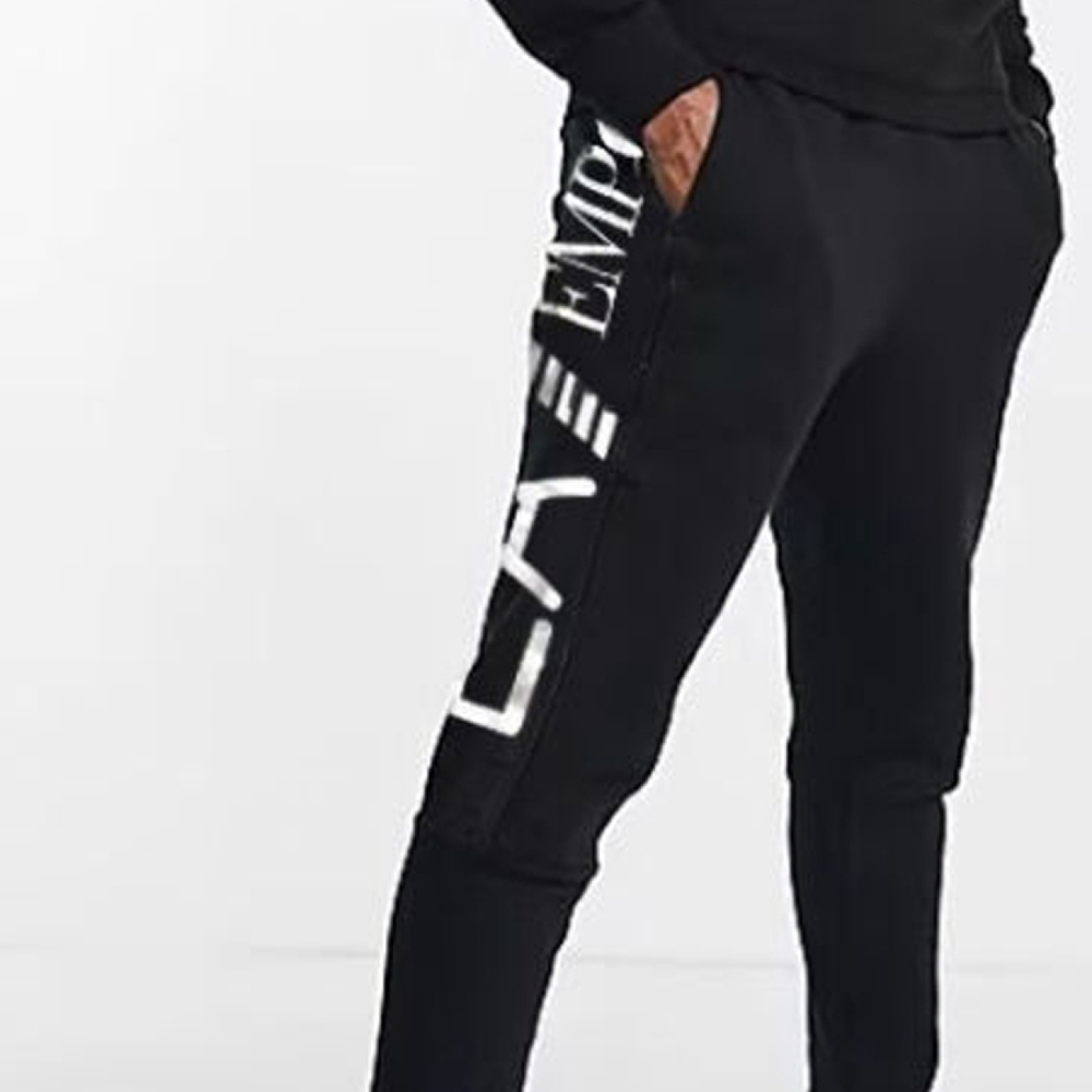 EMPORIO ARMANI FW23 EA7 Logo