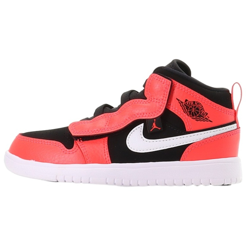 Jordan Air Jordan 1 Retro Mid