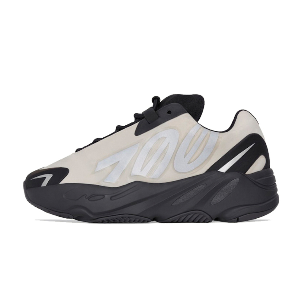 Adidas originals Yeezy Boost 700 MNVN