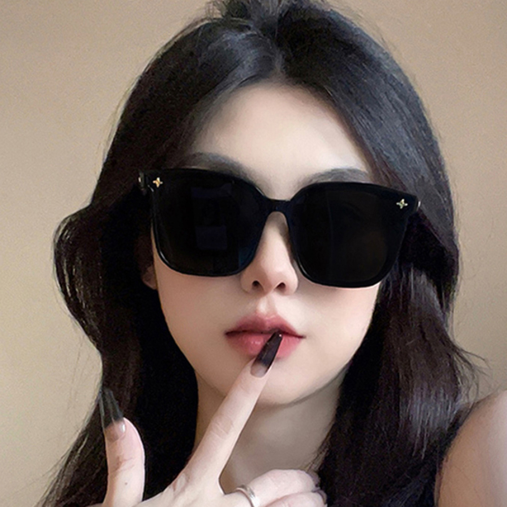 CMFY ins