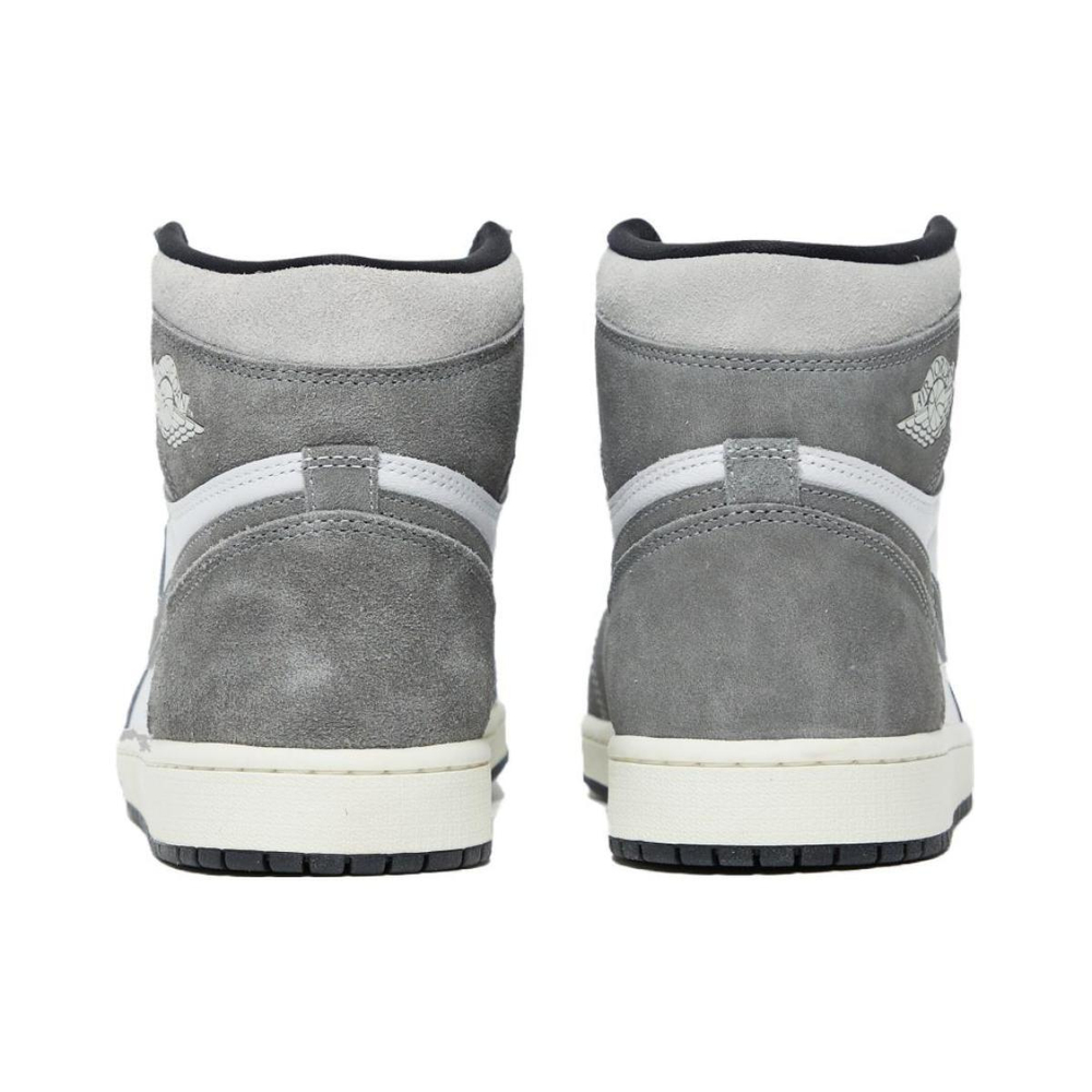 Jordan Air Jordan 1 High OG "Black and Smoke Grey"