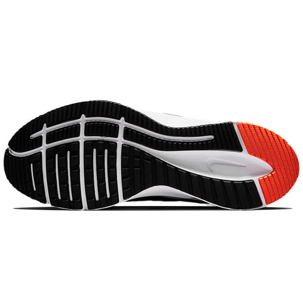 Nike Quest 4 Flywire