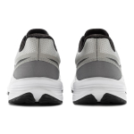Saucony Striker 2