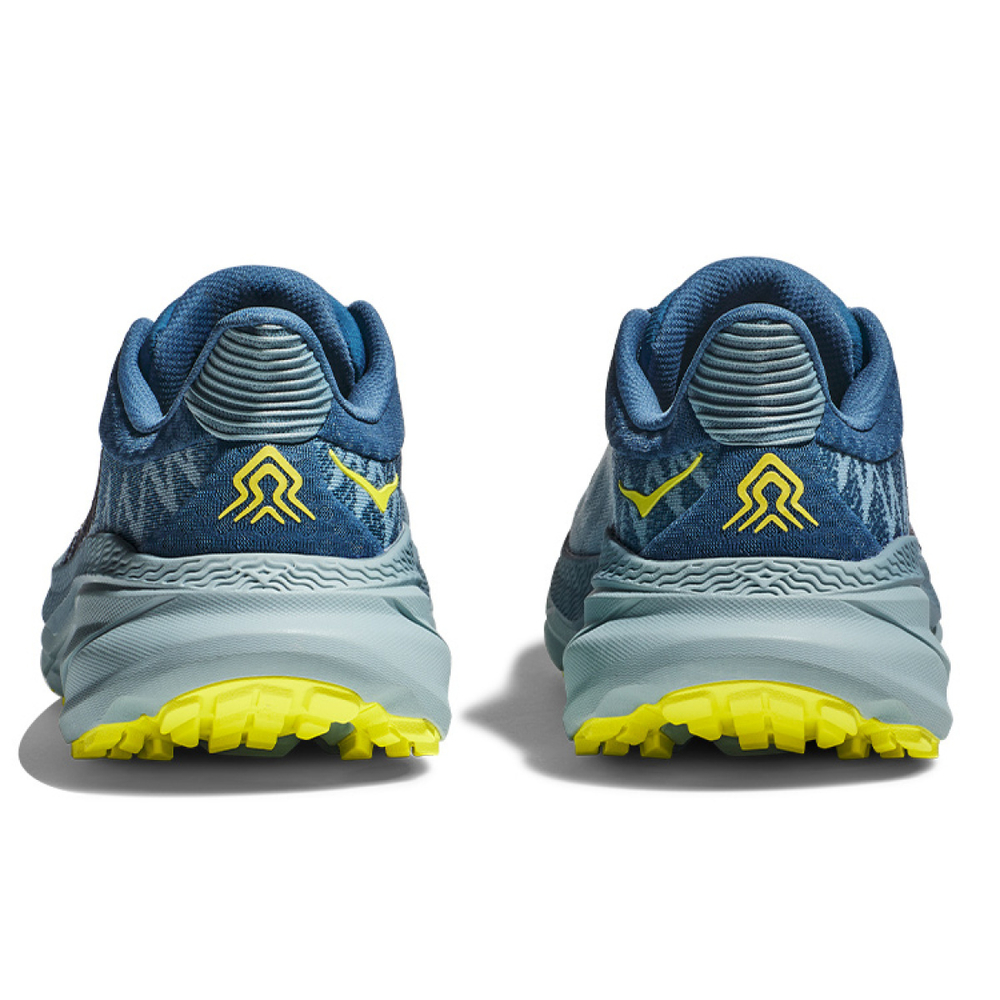 HOKA ONE ONE