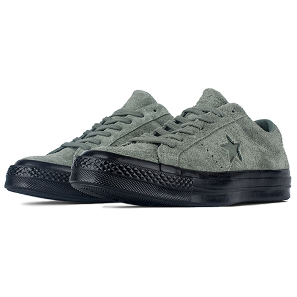 Converse One Star