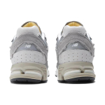New Balance NB 2002R