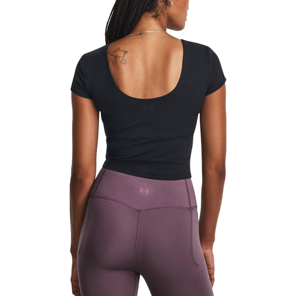 Under Armour T