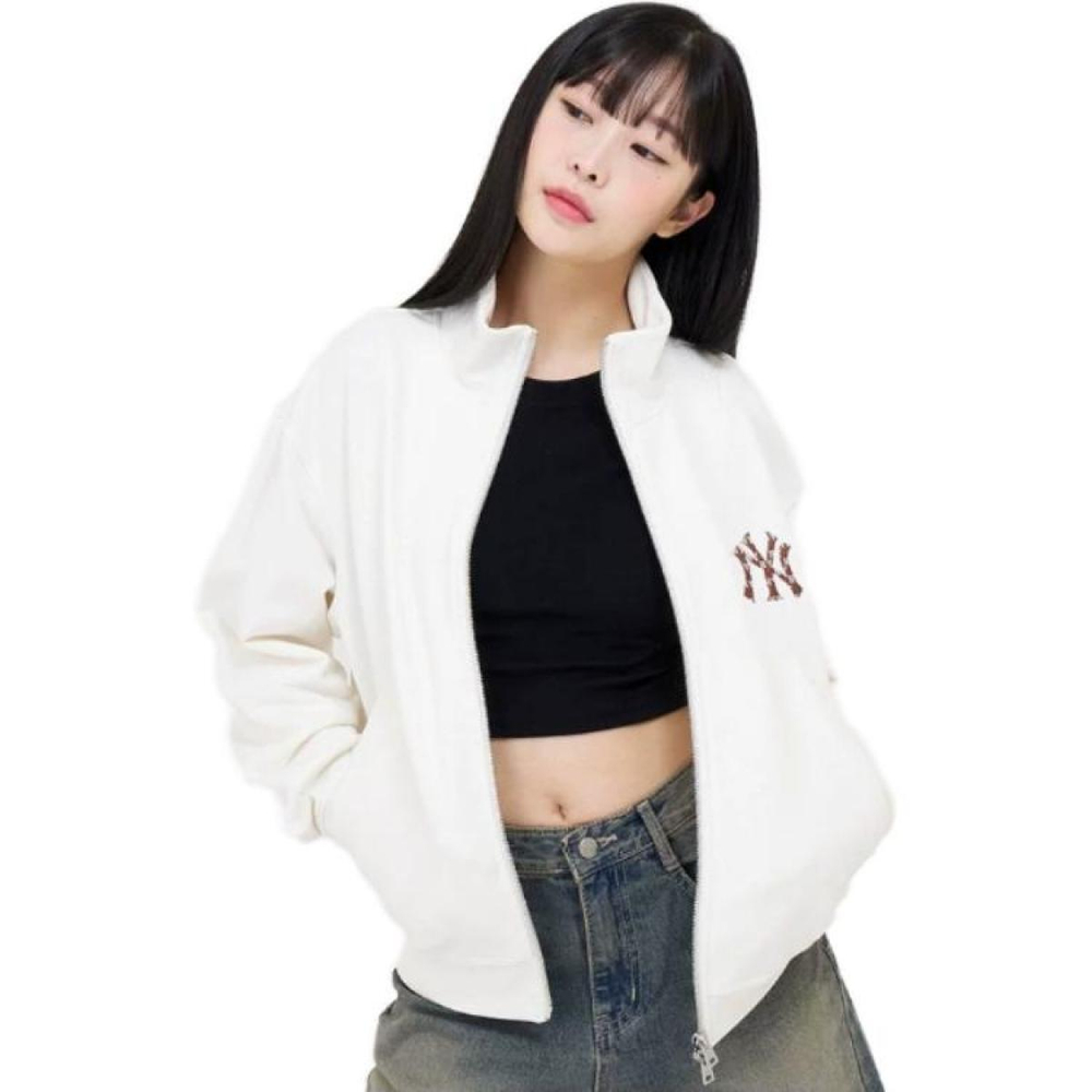 MLB FW23 Logo