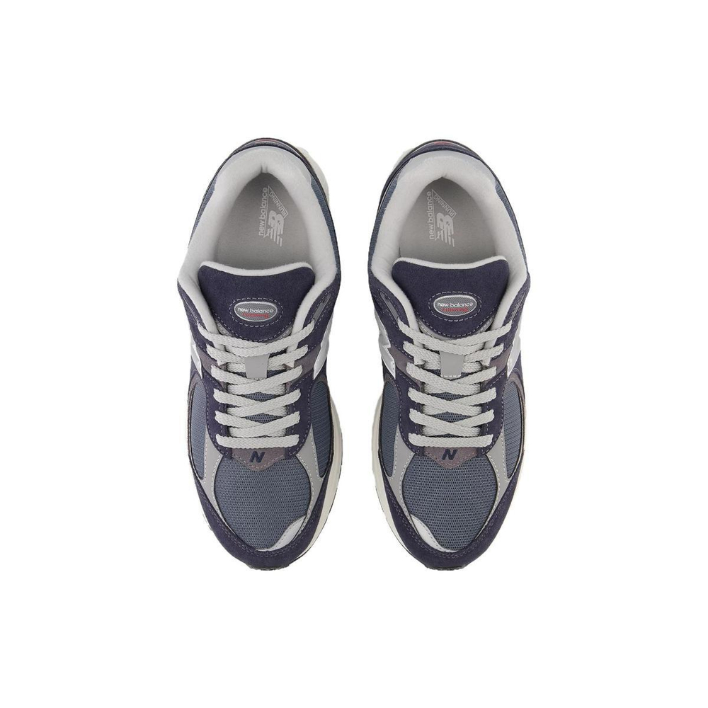 New Balance NB 2002R